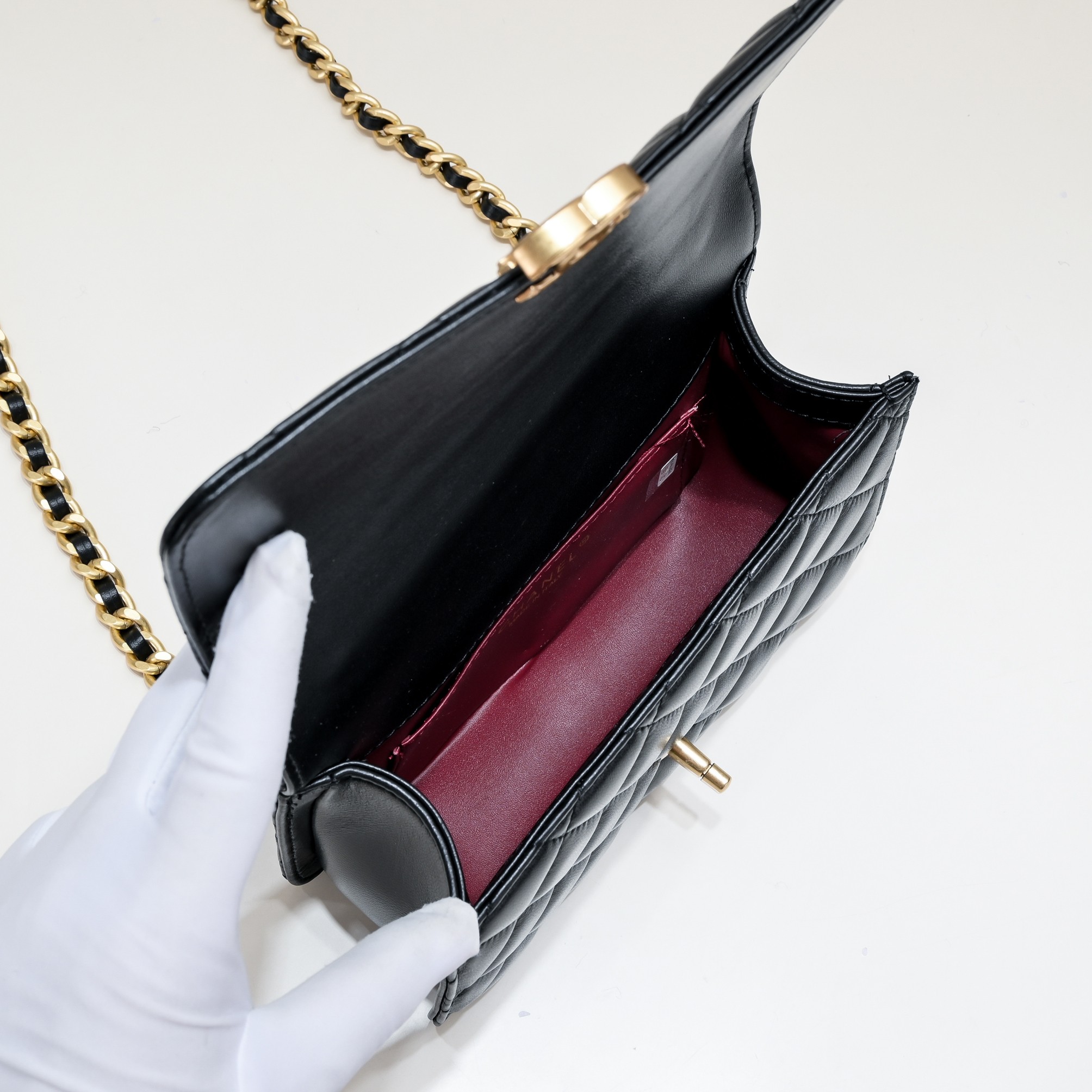 Chanel Soft Sheepskin Chain  Shoulder Bag Handbag