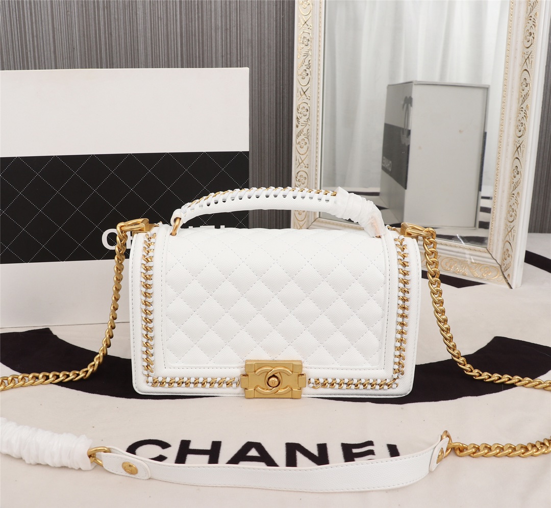 chanel8003PYD062