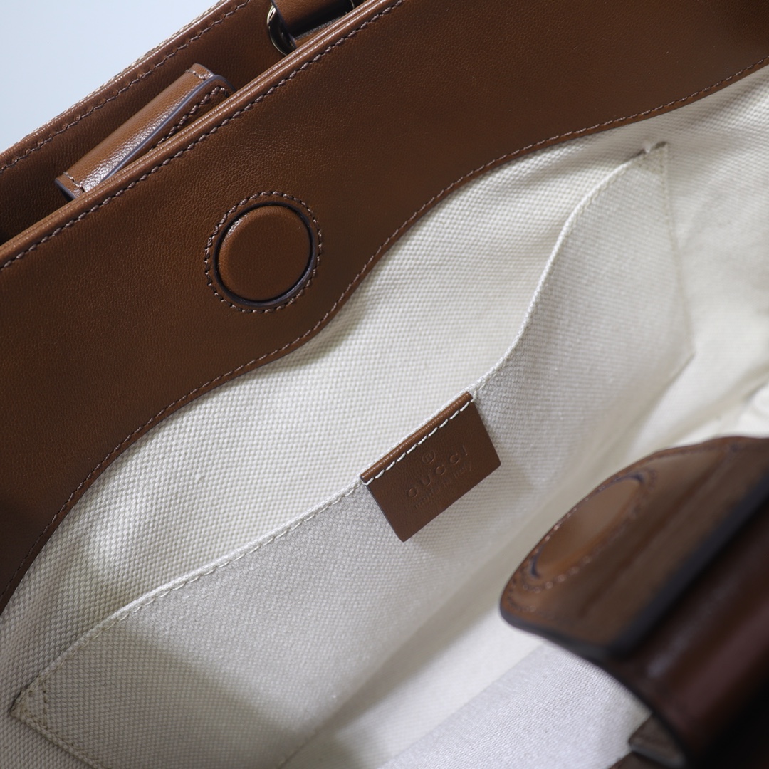 GUCCI 621144  35x27x12 cm