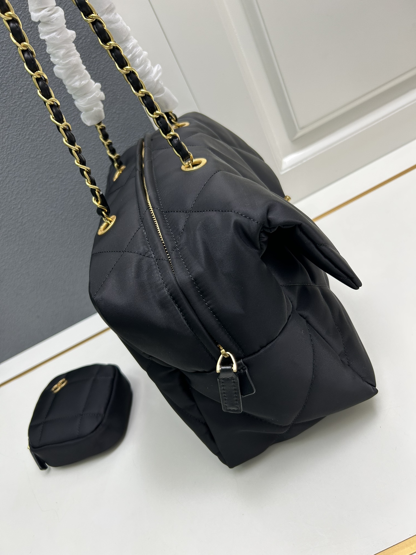 Chanel small shopping bag S3169