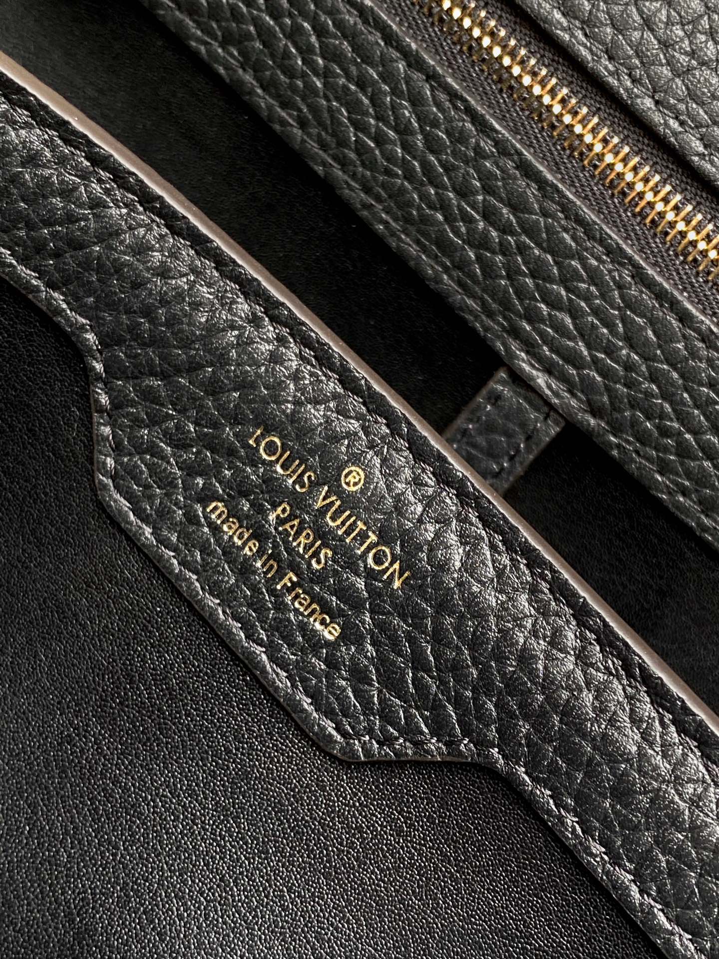 CopyLouis Vuitton 10A Handbag Shoulder Bag Top Mirror Quality Version Capucines M54663