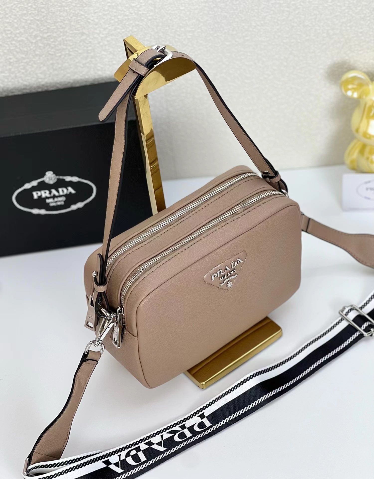 Prada0838 22PJ061 22cm