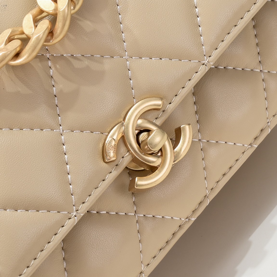 Chanel Soft Sheepskin Chain  Shoulder Bag Handbag