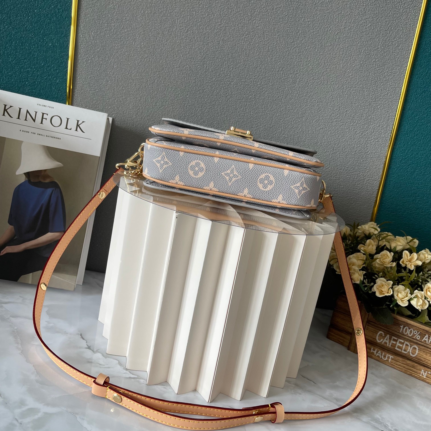 LV Pochette Métis East West M12429 LM031 21.5cm（7AReplica）