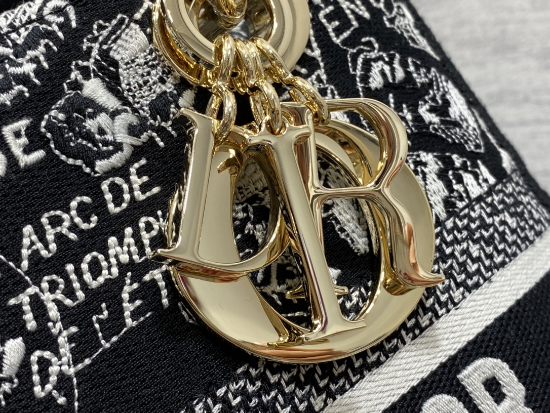 10A + top quality Dior Medium Lady D-Lite Bag 0812 LM003 24cm