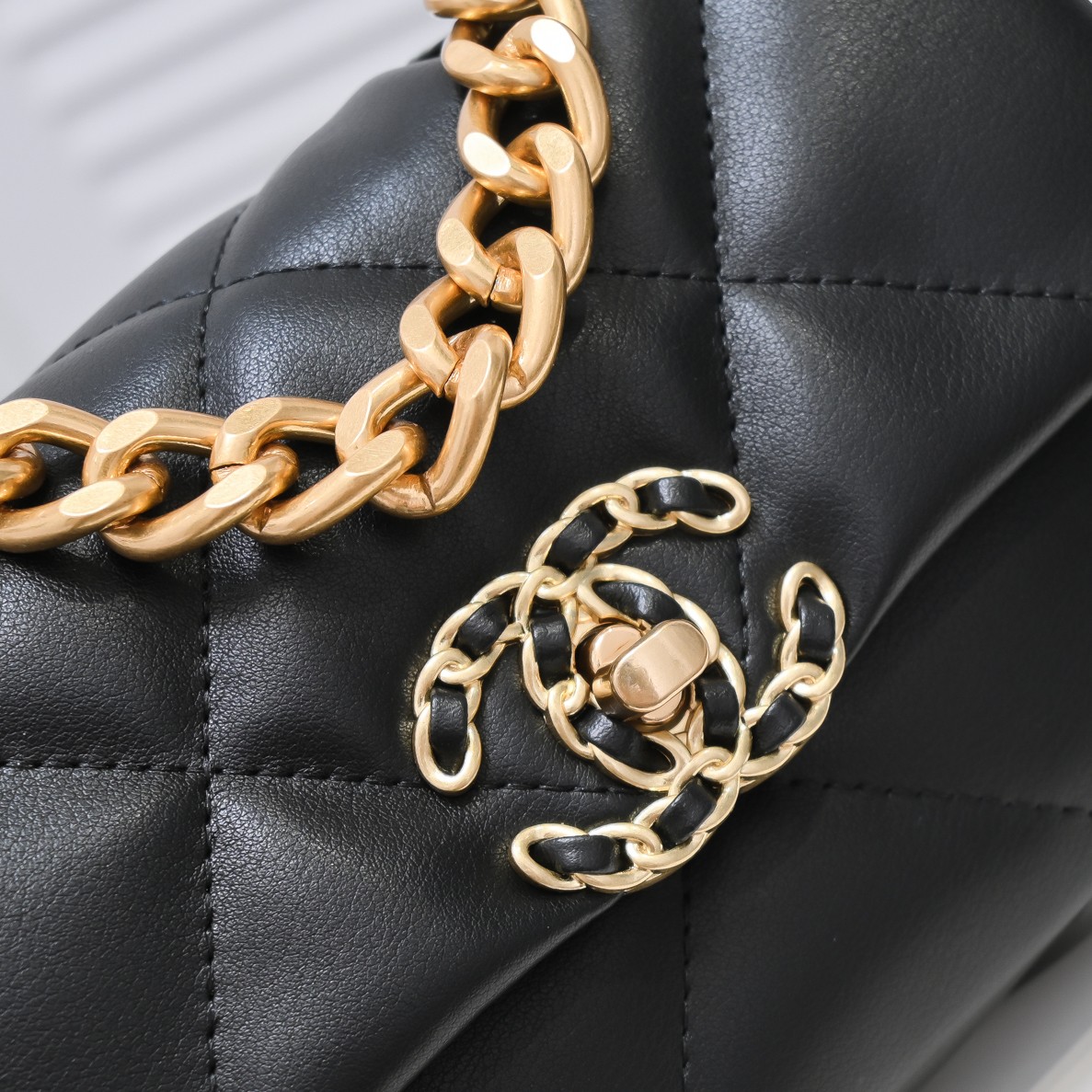 Chanel Chanel Lambskin Quilted Small 19 Flap Shoulder Bag Handbag