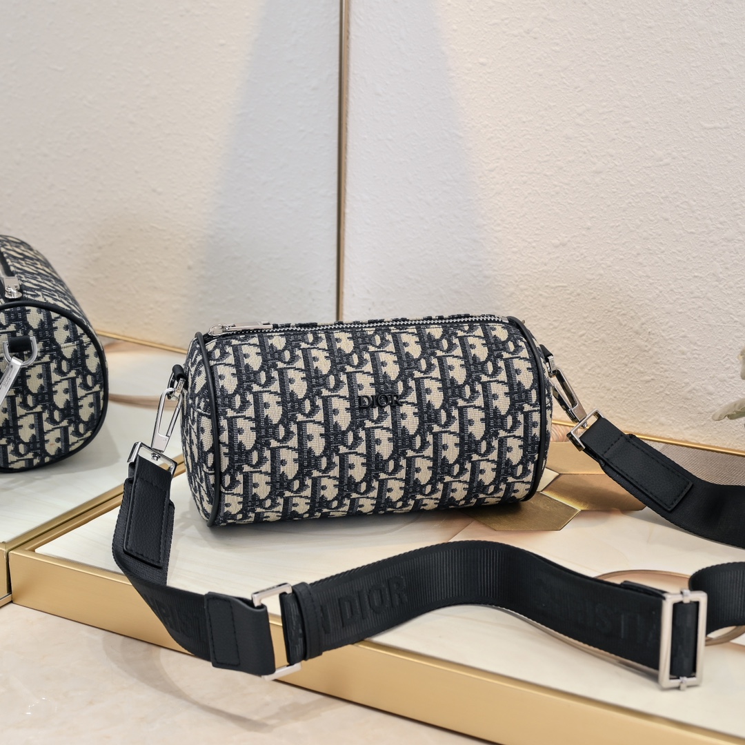 Dior Roller Bag 1087 LM061 21cm