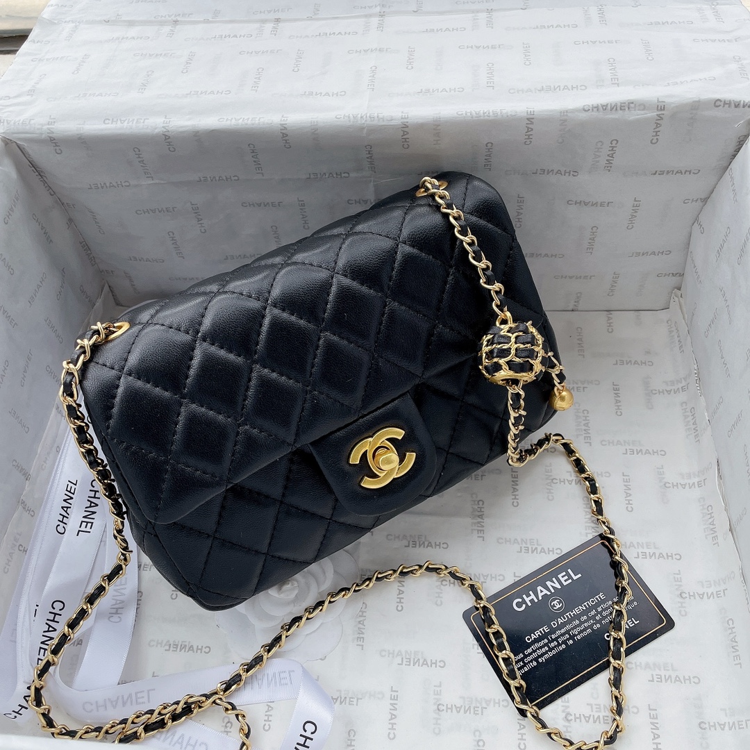 chanel1053largePYD091