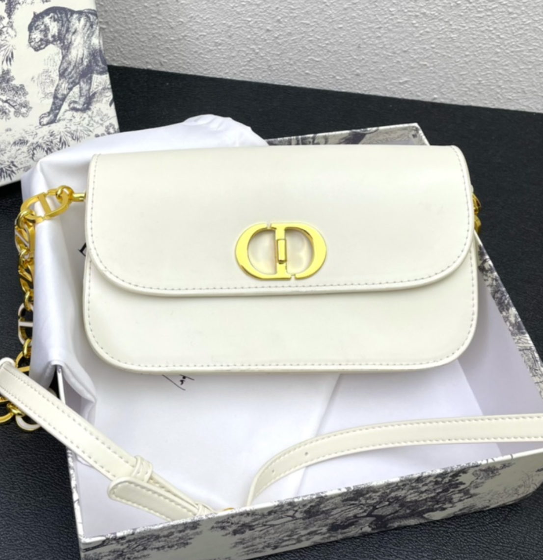 Dior 30 Montaigne Avenue Oblique(Replica)