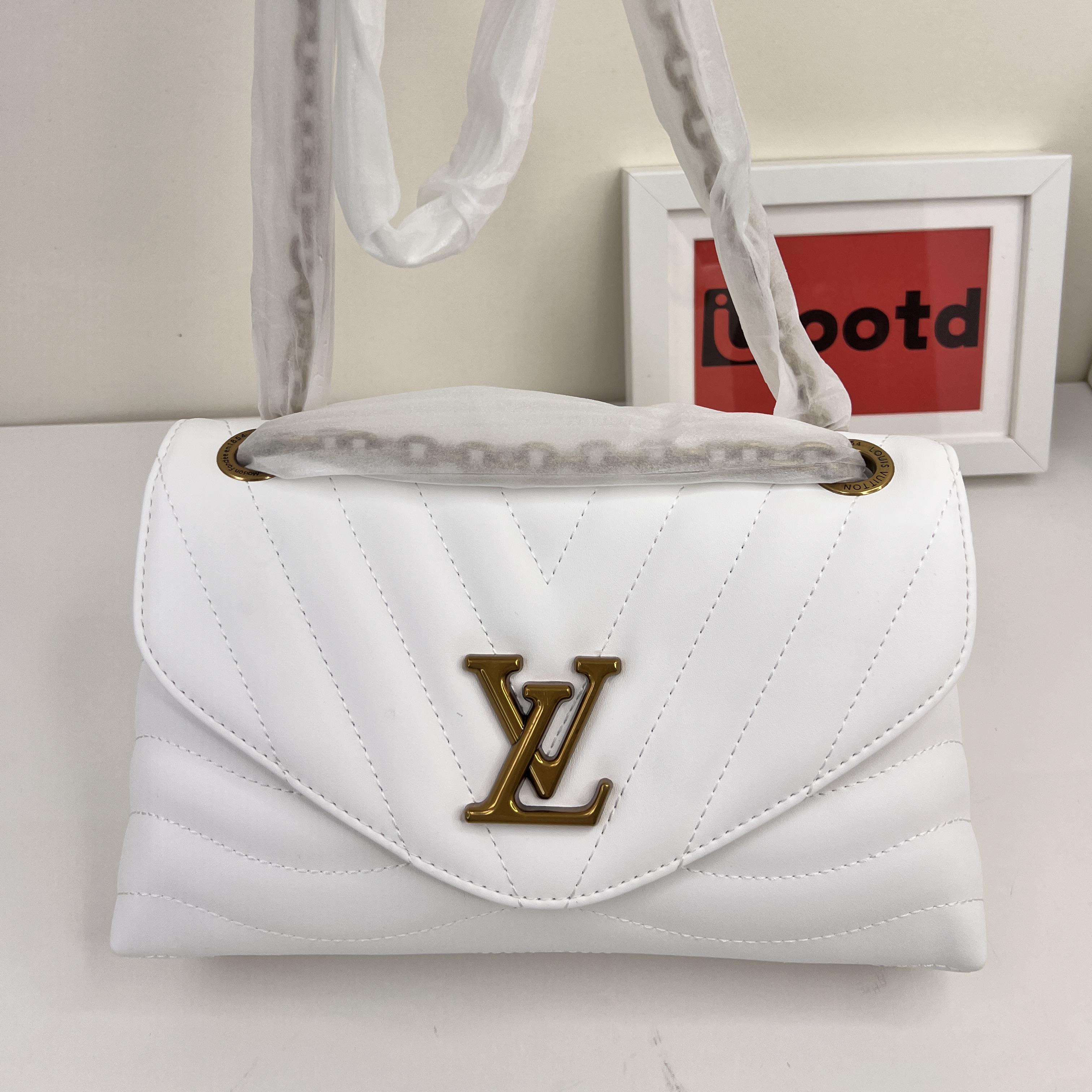 Louis Vuitton LV NEW WAVE Shoulder Bag M20838(Replica)