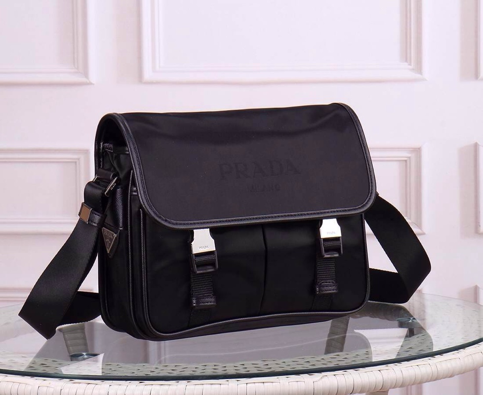 Prada0769HMF051 26*20*9 cm