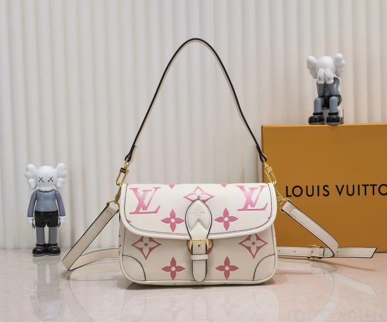 LV DIANE Bag M45985 XX061 25cm