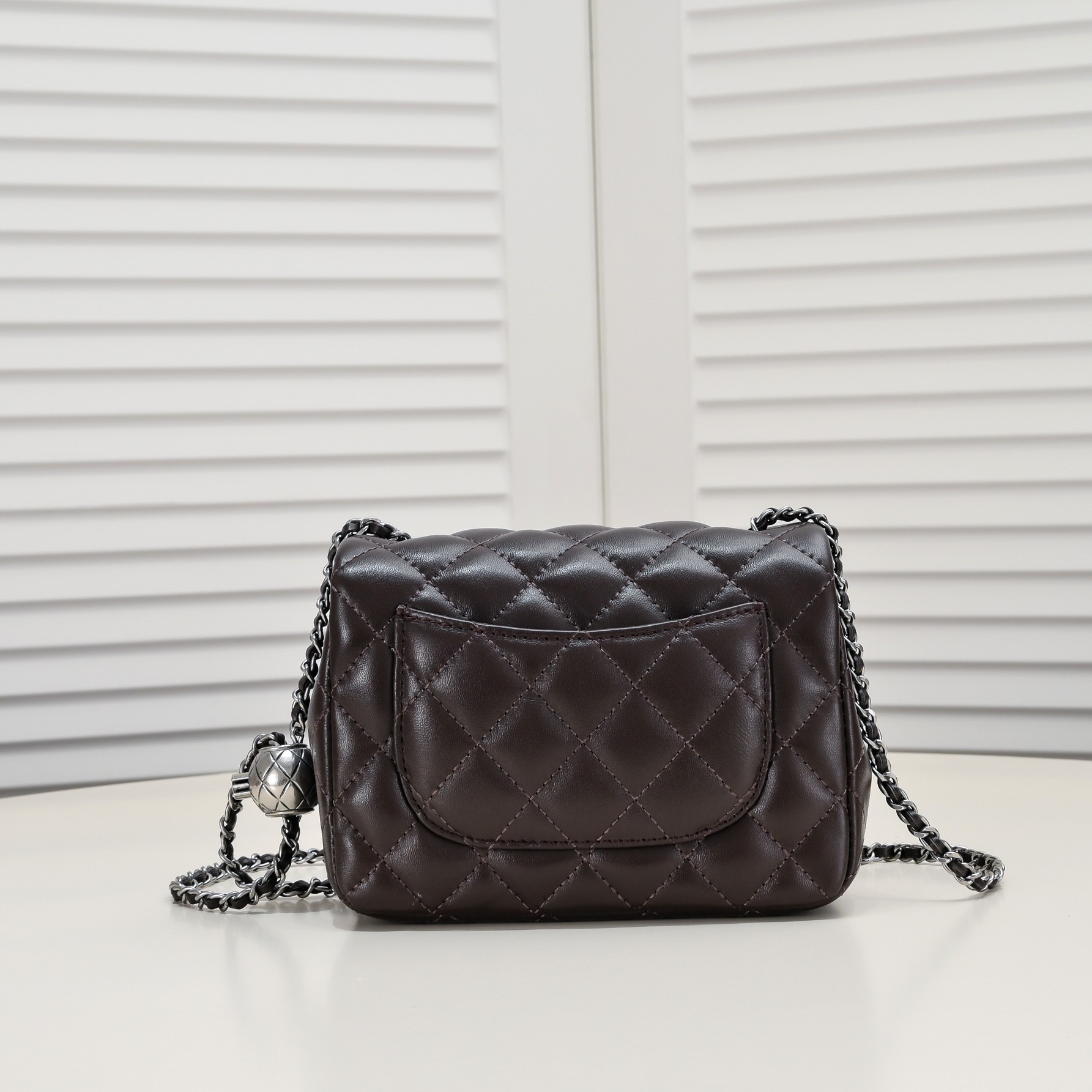 Chanel Cross Body Metal Ball Chain Shoulder Bag Handbag