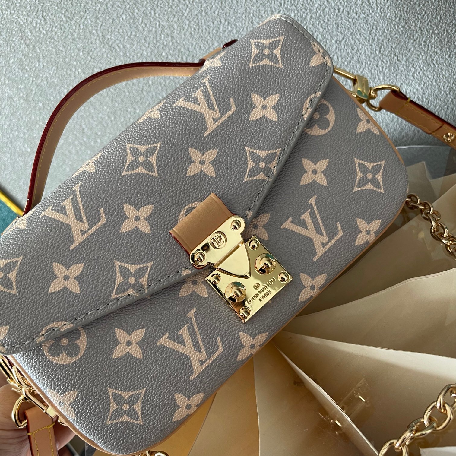 LV Pochette Métis East West M12429 LM031 21.5cm（7AReplica）