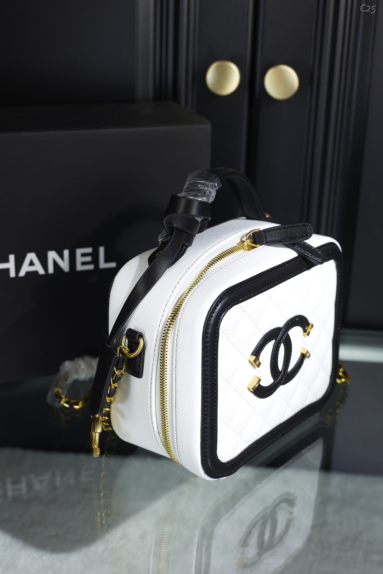 Chanel Case Bag 008 DB571 18cm