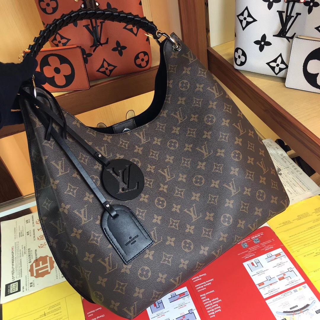 Louis Vuitton CARMEL 40cm