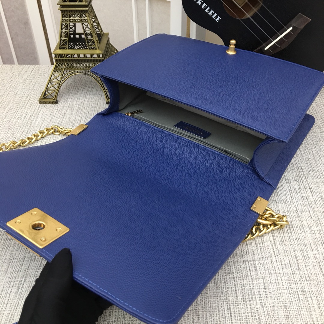 chanel67087PYD092 30cm