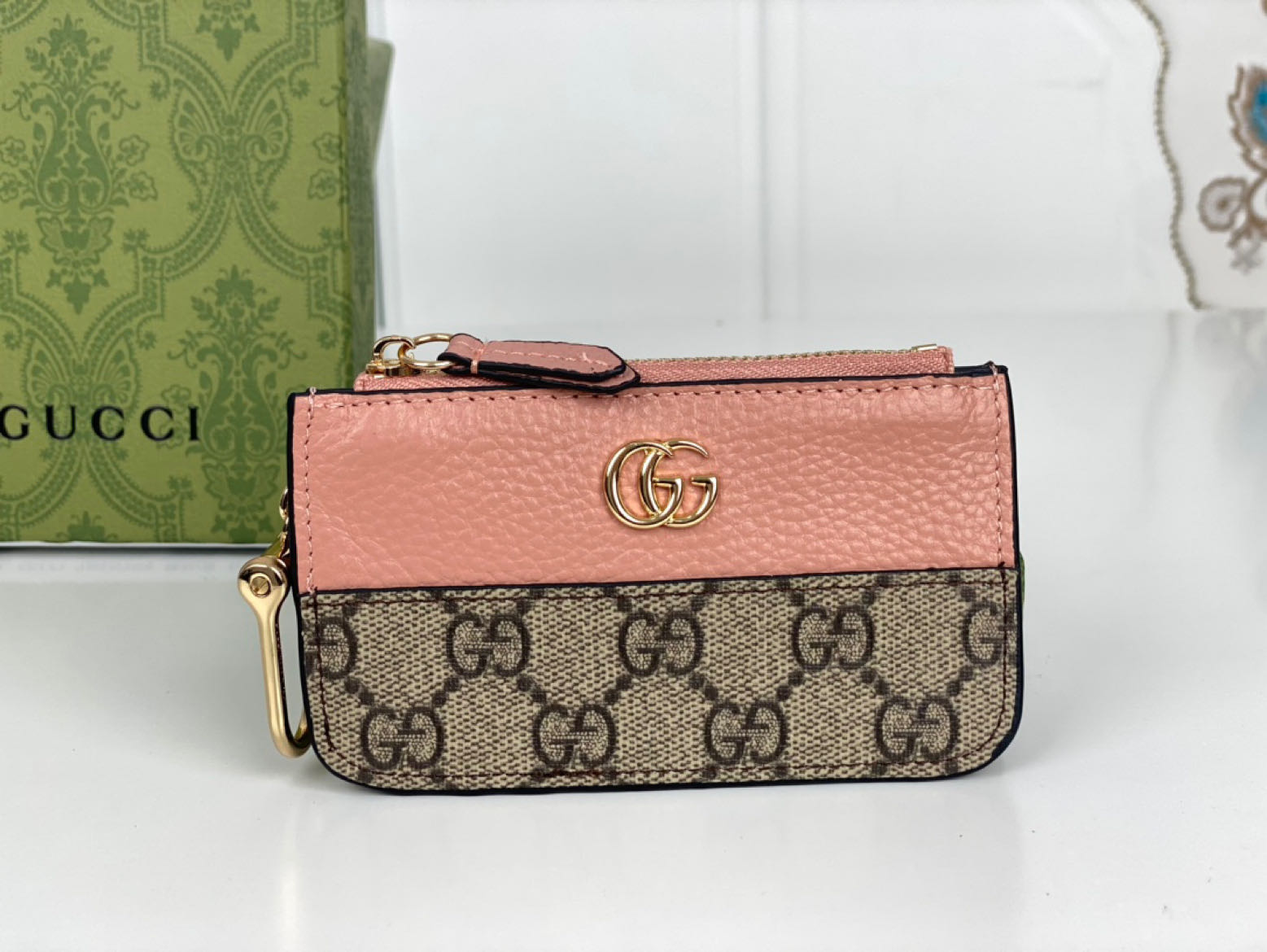 Gucci Zipper Card holder 701070 LM06 12.5cm