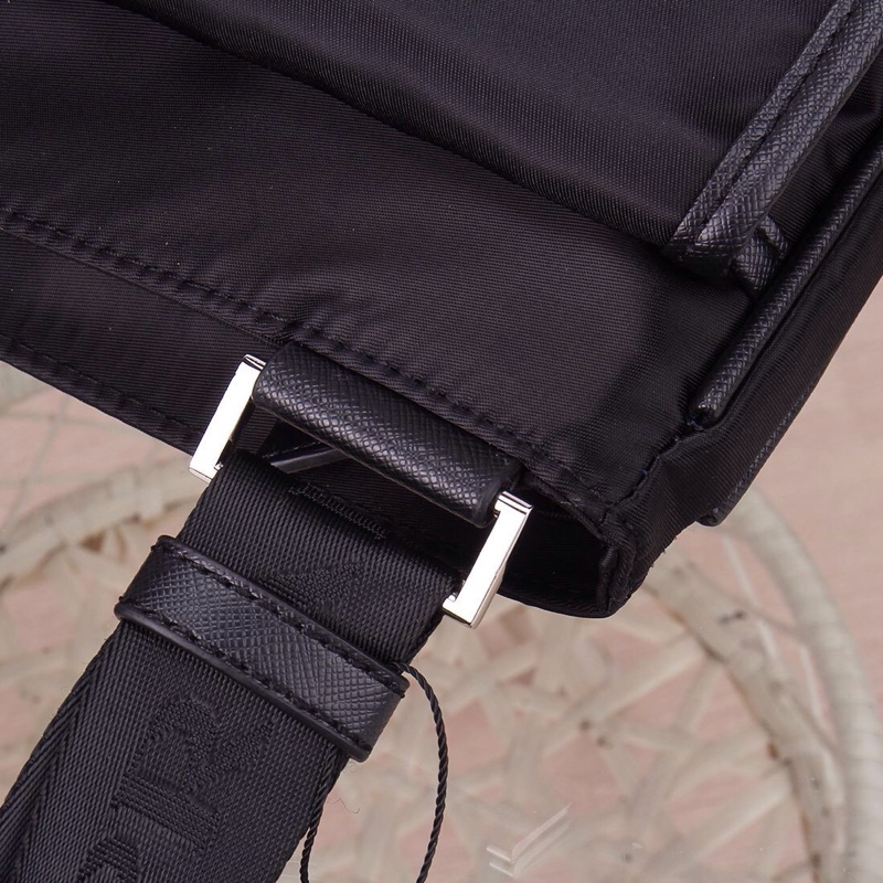 Prada0269HMF041 30*26*6 cm