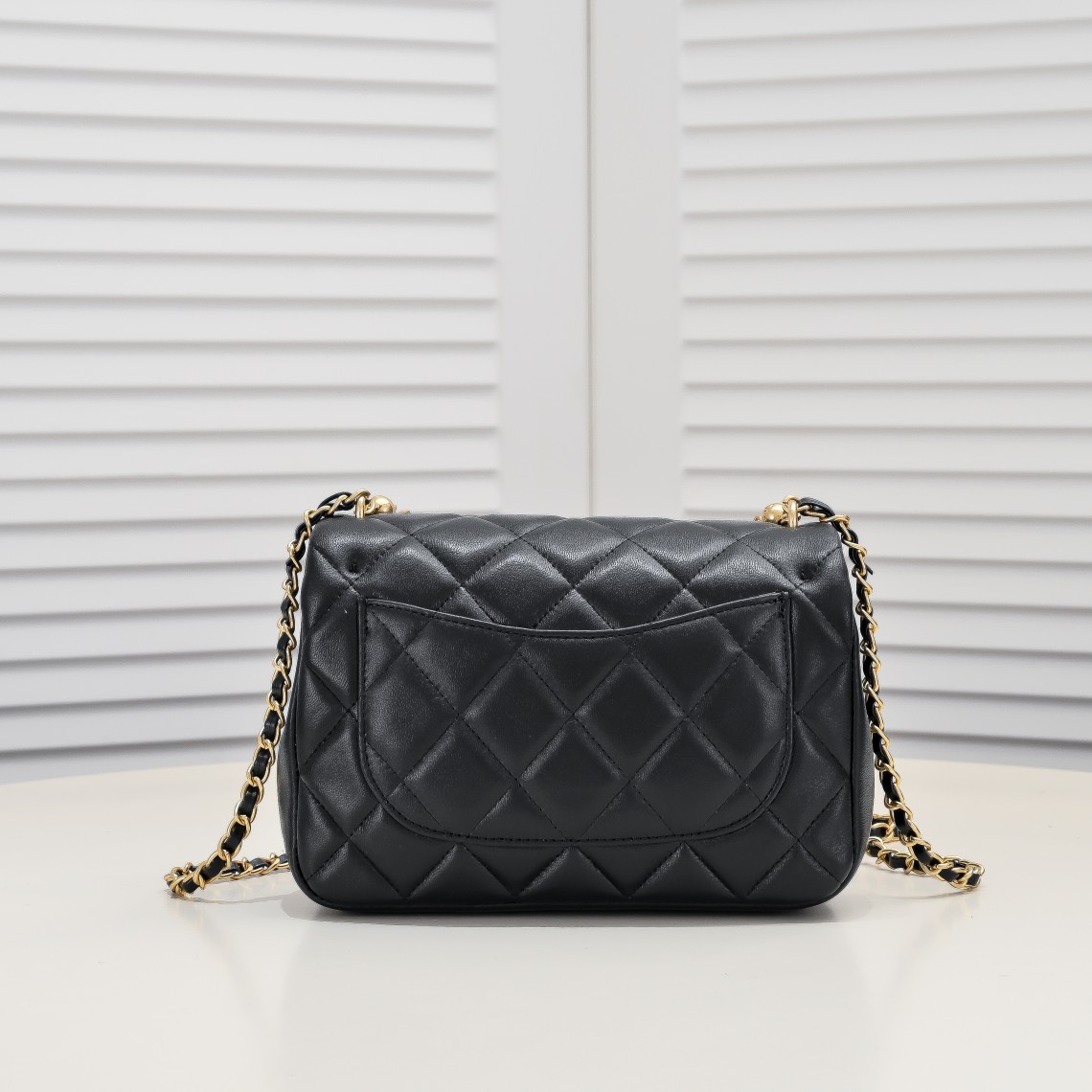 Chanel 24P Pearl Chain Shoulder Bag Handbag