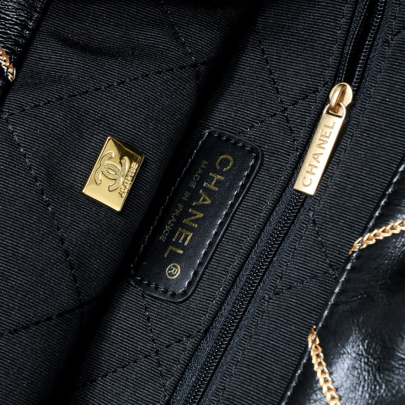 Chanel 22 Bag Pearl Bag Golden Thread Shoulder Bag Handbag