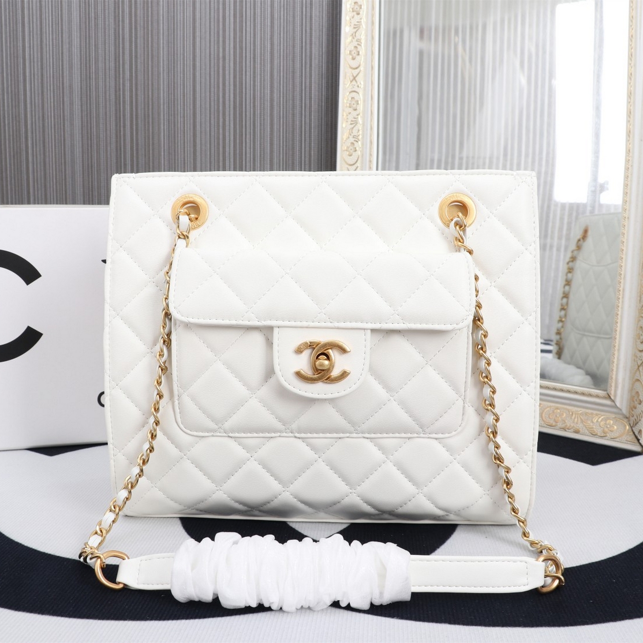 Chanel mini shopping bag 8840