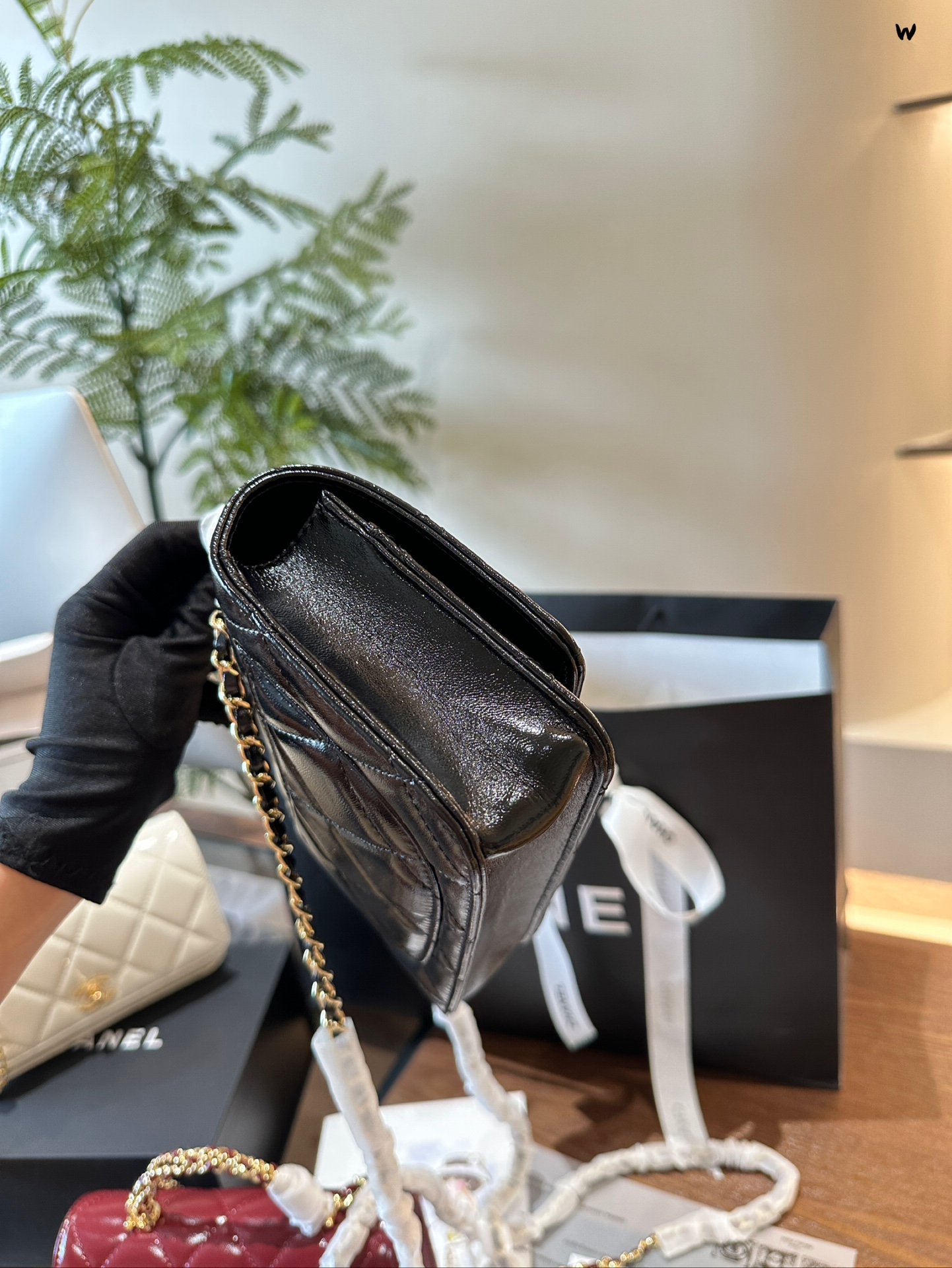 Chanel Shoulder Bag 041 DB091 20cm