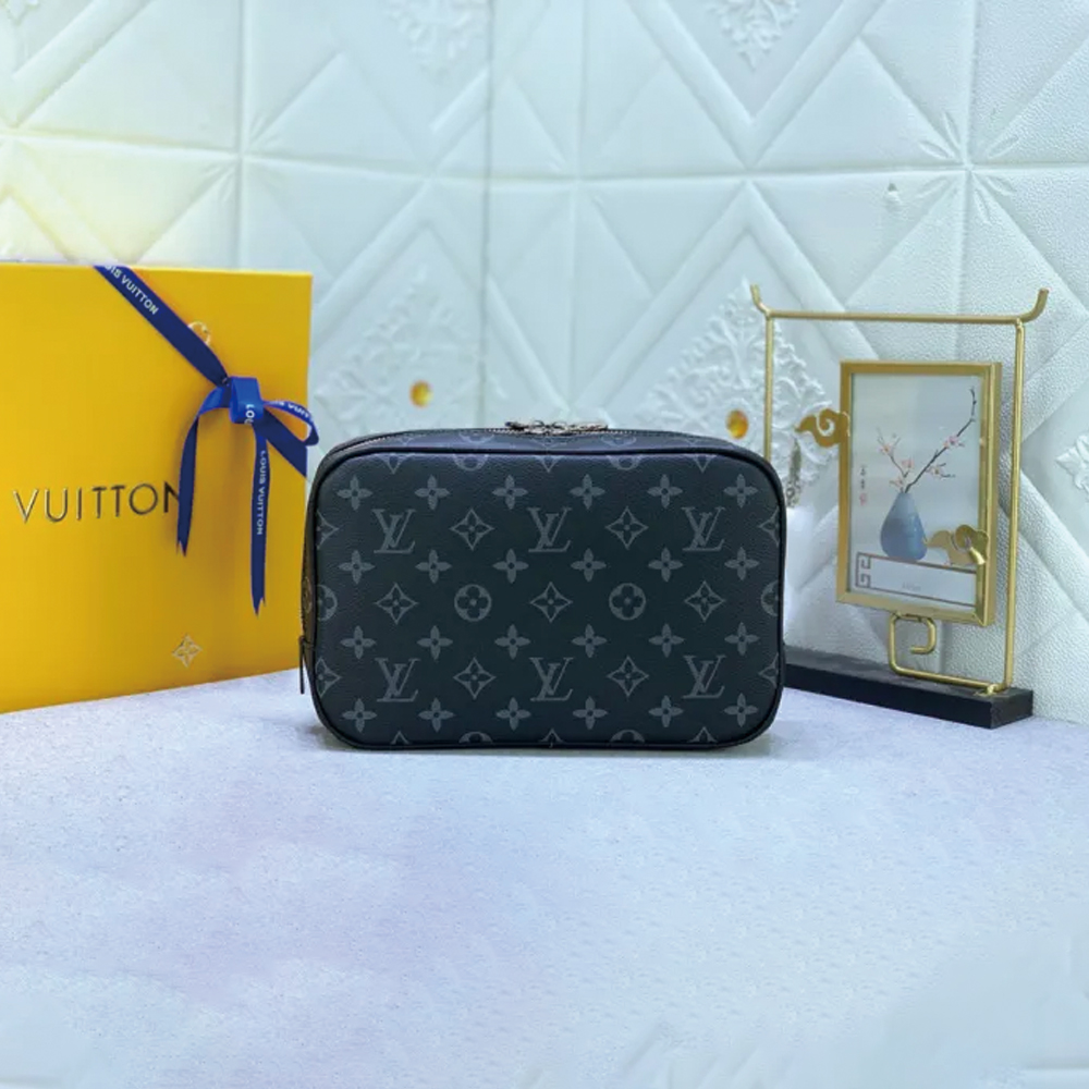 Louis Vuitton Toiletry Pouch M43383 LM001 26cm