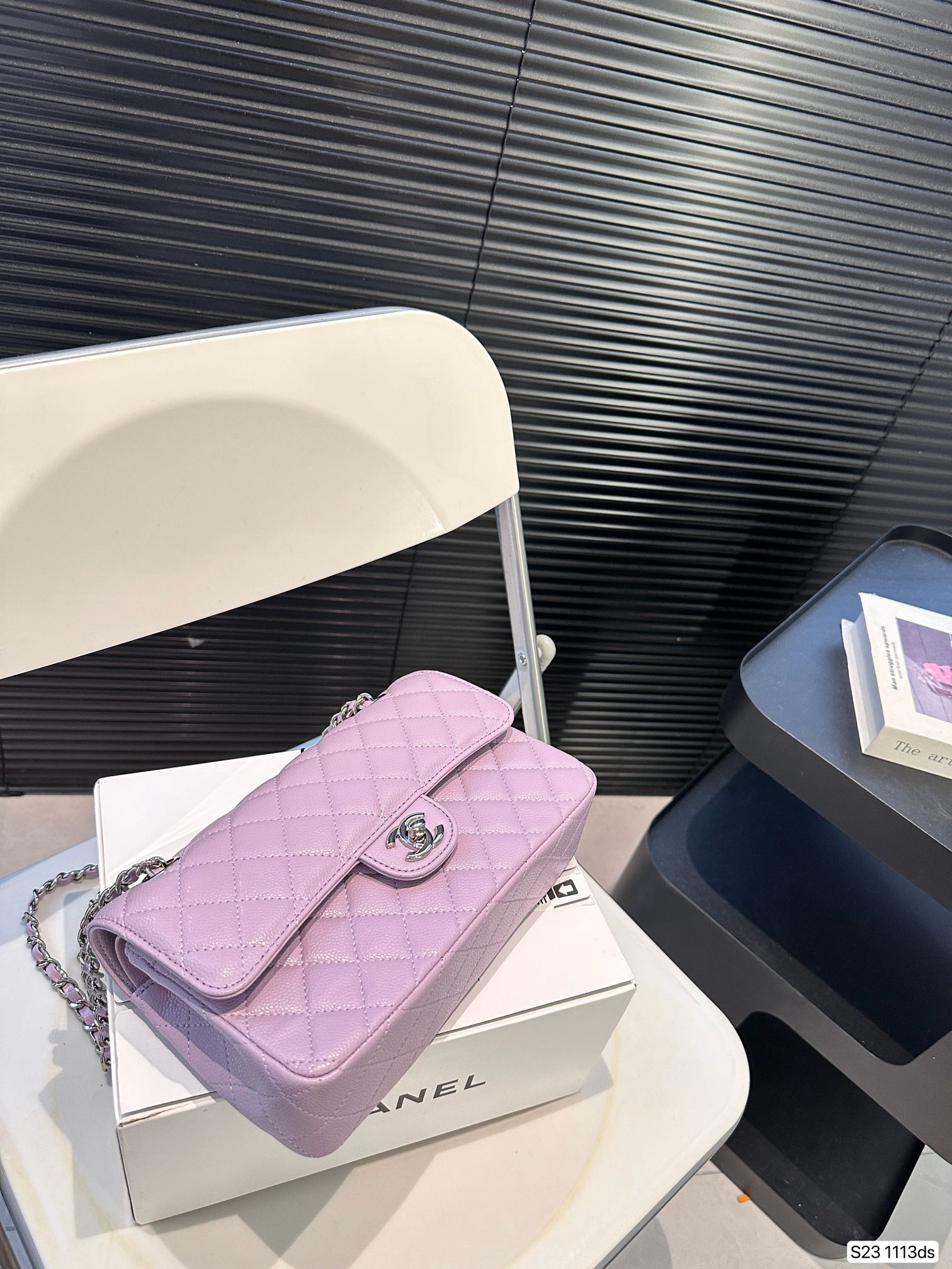 Chanel Classic Flap Bag Caviar 1113 LLS081 23cm