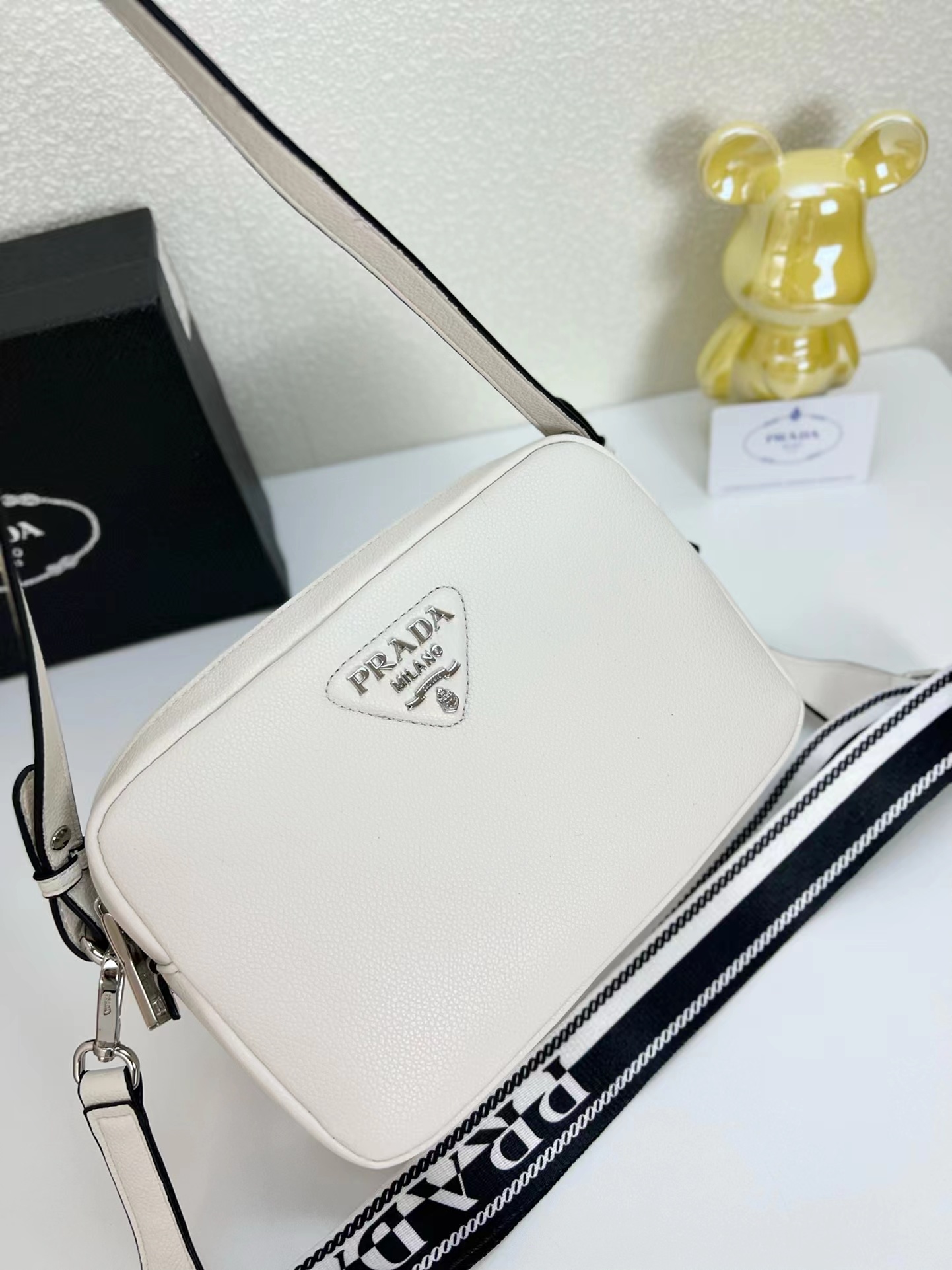 Prada0838 22PJ061 22cm