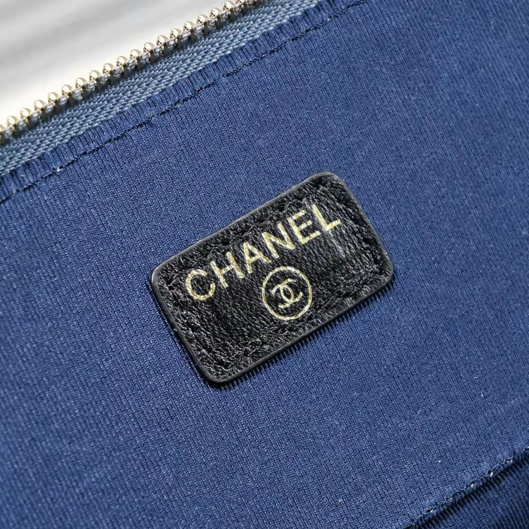 chanel8105PYD051