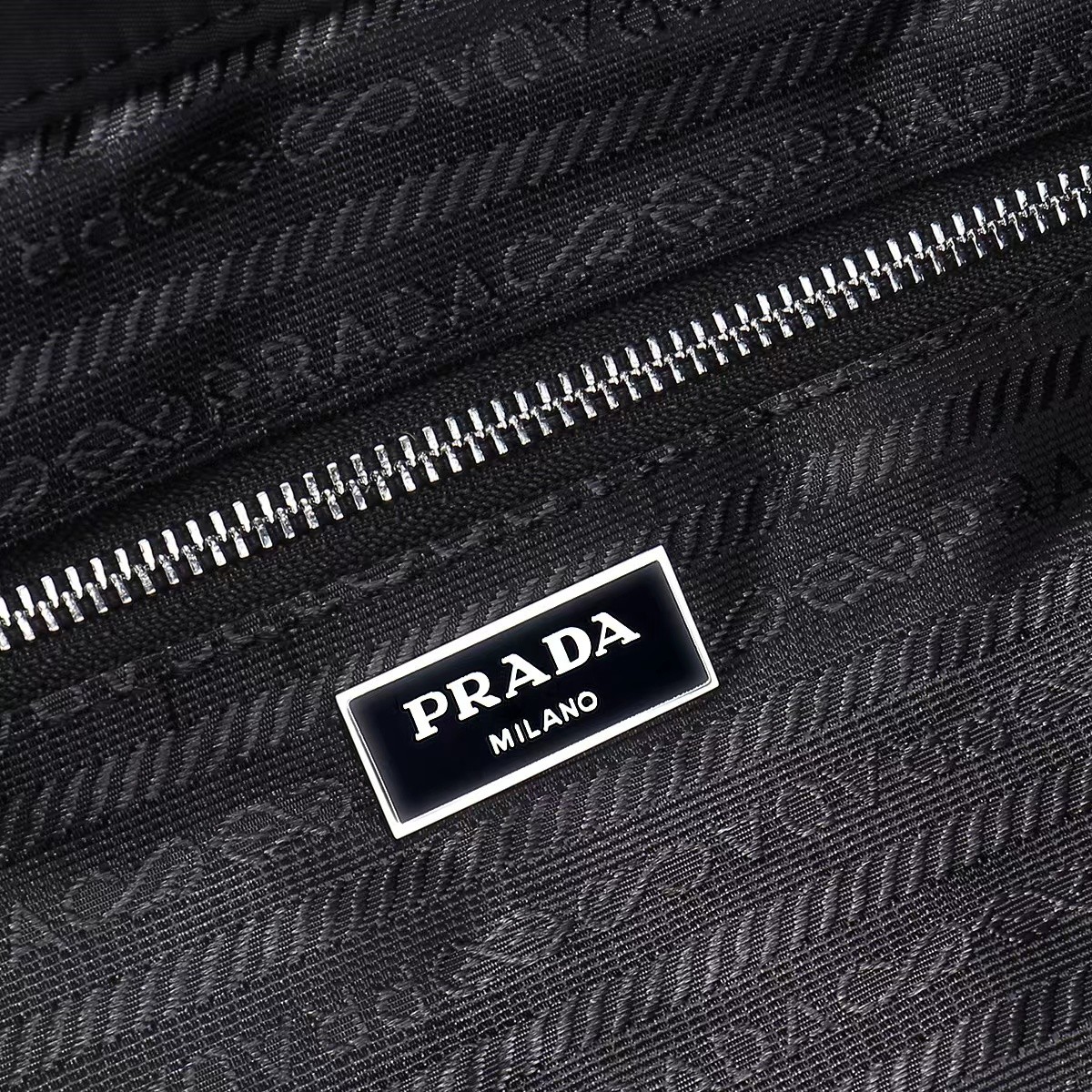 Prada Travel Bag 2796 TS061 44cm