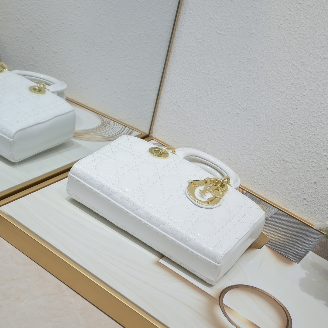 Medium Lady D-Joy bag White patent leather CD0540 XB002 26cm