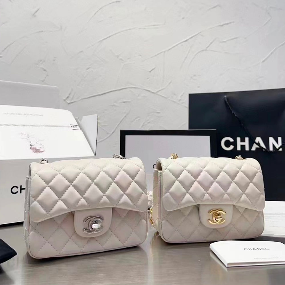 Chanel CF Bag Lambskin 17CM Shoulder Bag(Replica)