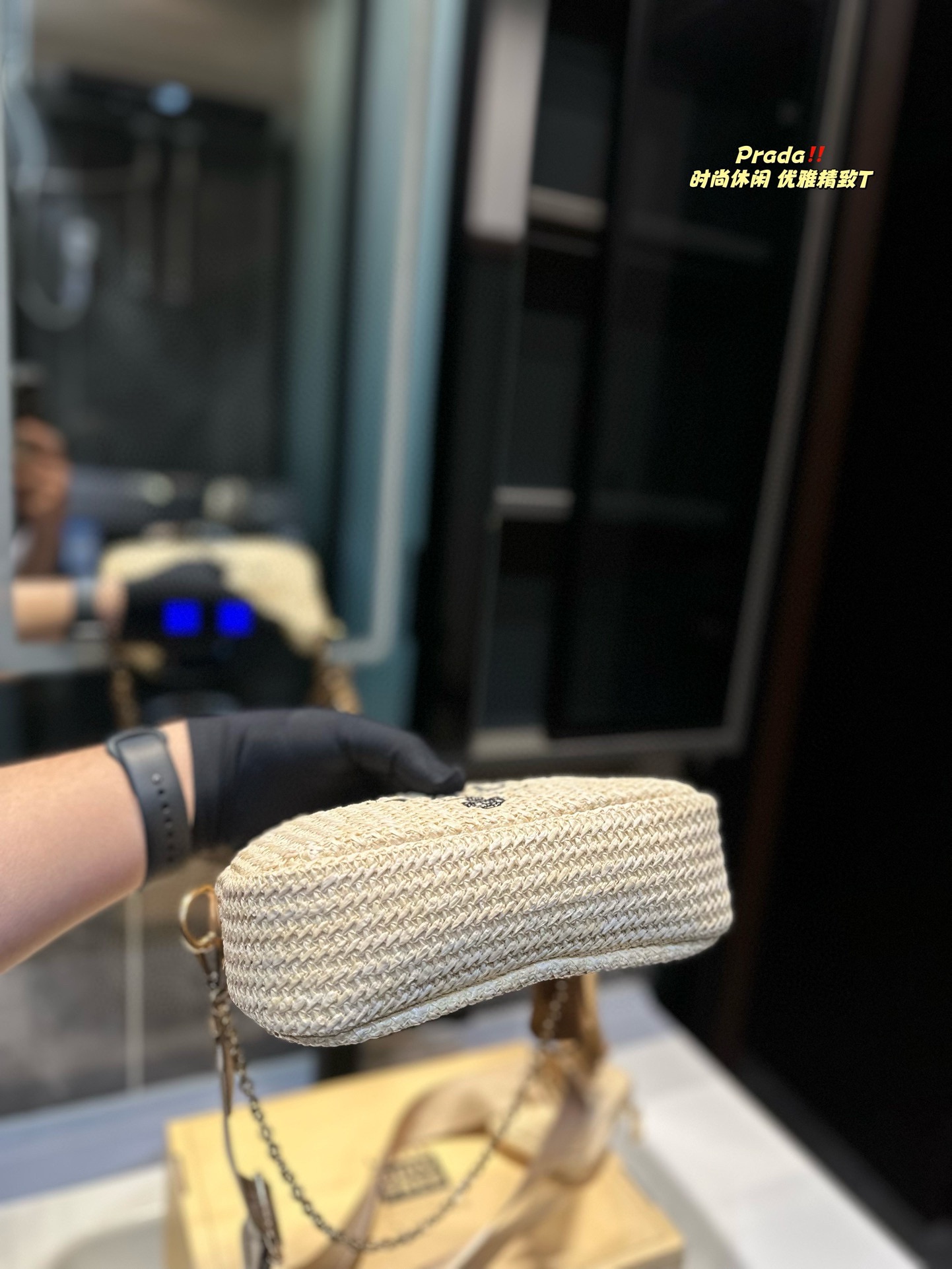 Prada Re-Edition 2005 Hobo Bag 011 DB041 20cm