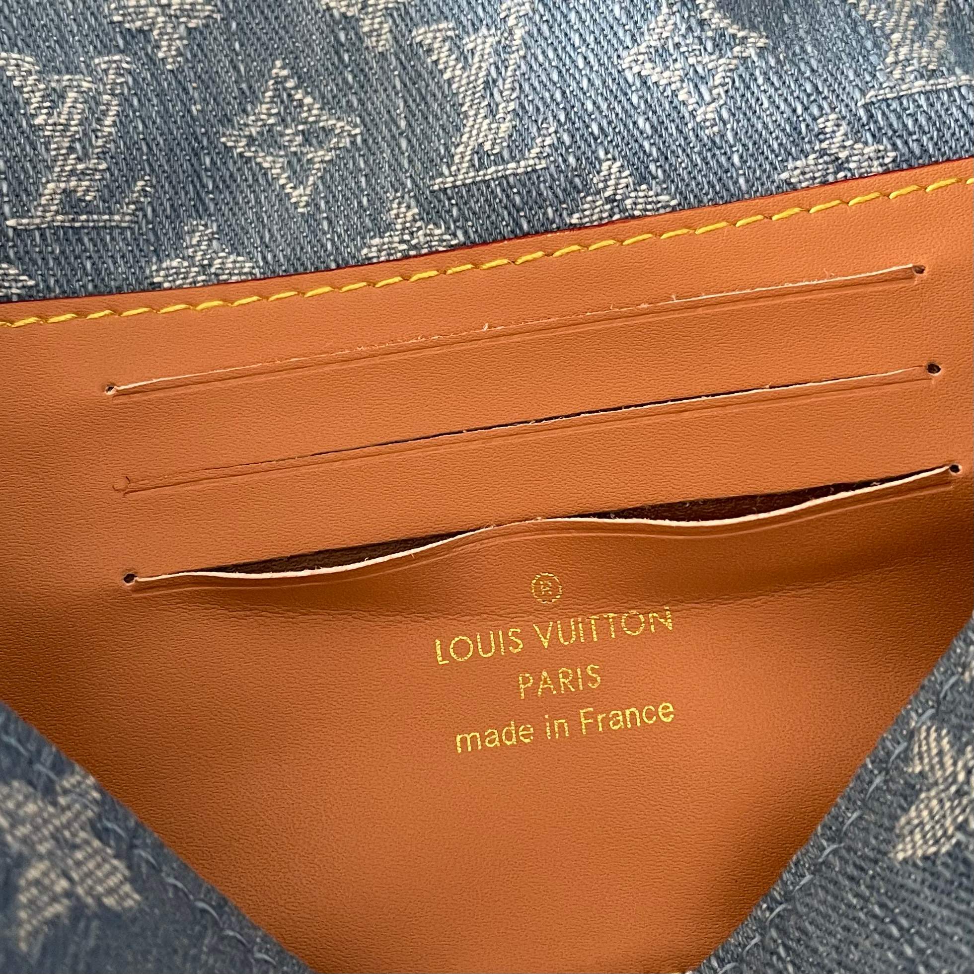 LV Wallet On Chain Ivy Bag M81911 LM021 23.5cm