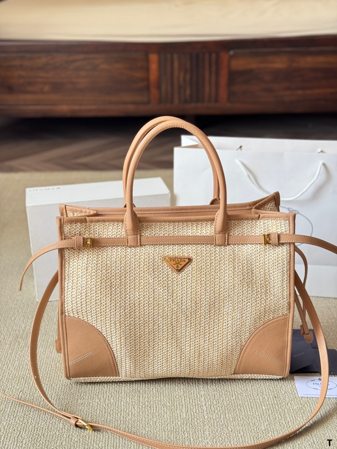 Prada Soft lux Tote 016 DB581591 30-38cm