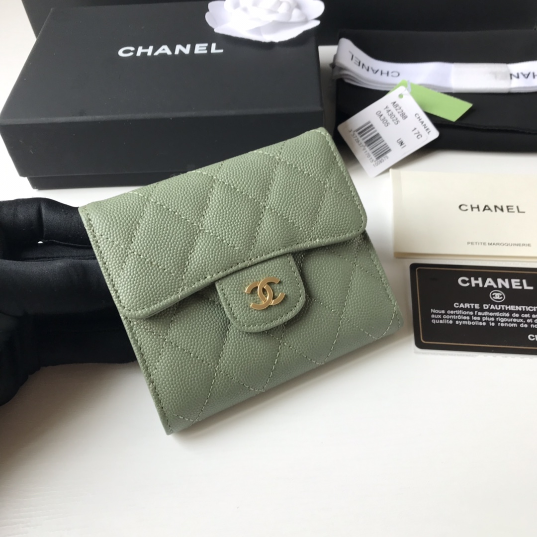 CHENEL CLASSIC CARD HOLDER