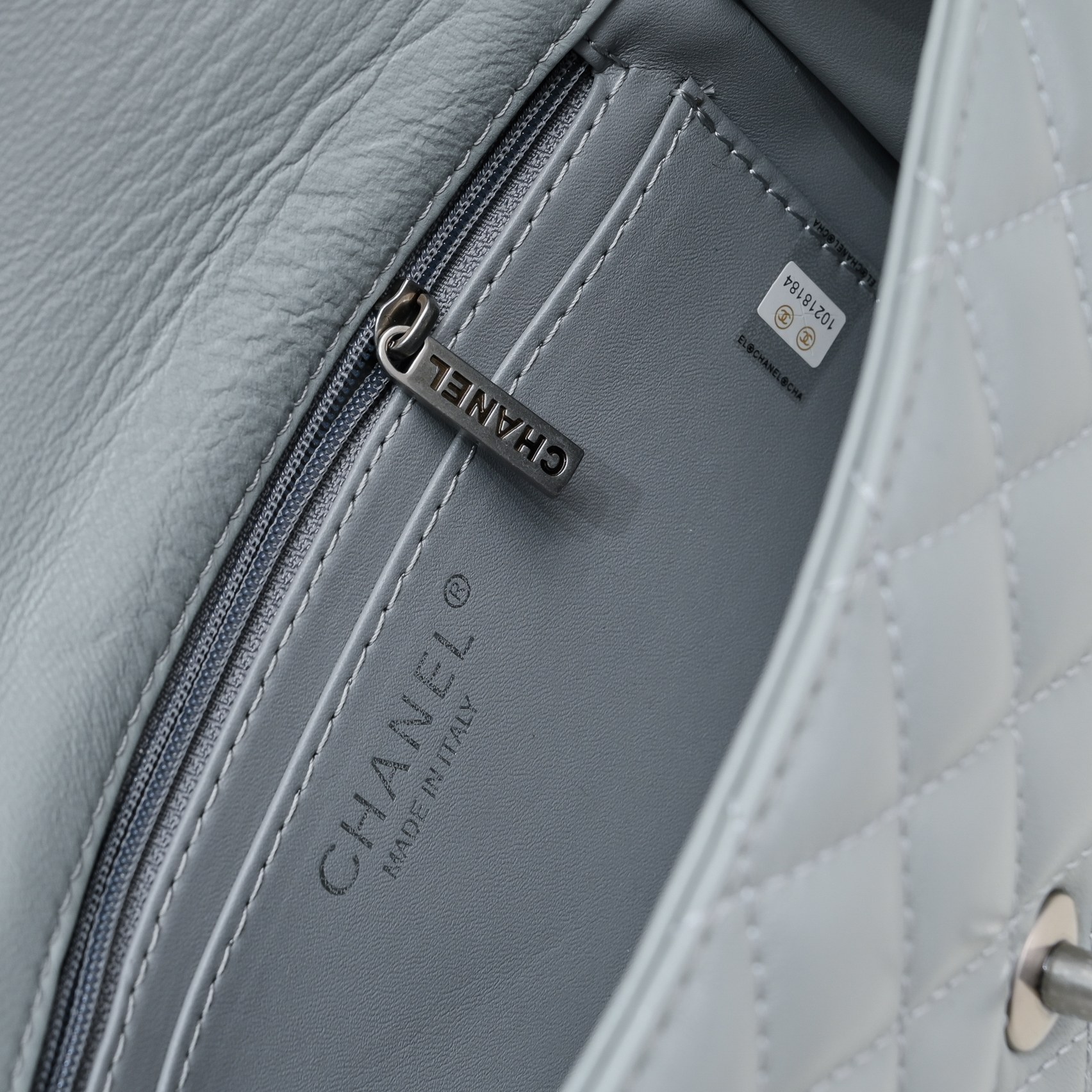 Chanel Cross Body Metal Ball Chain Shoulder Bag Handbag