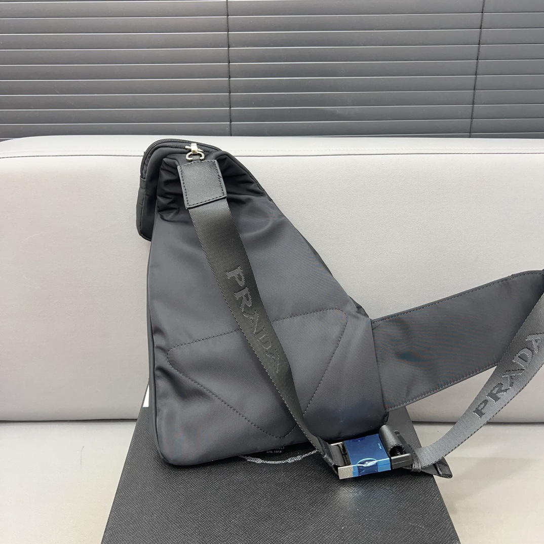 Prada Chest Bag 015 DB041 20cm