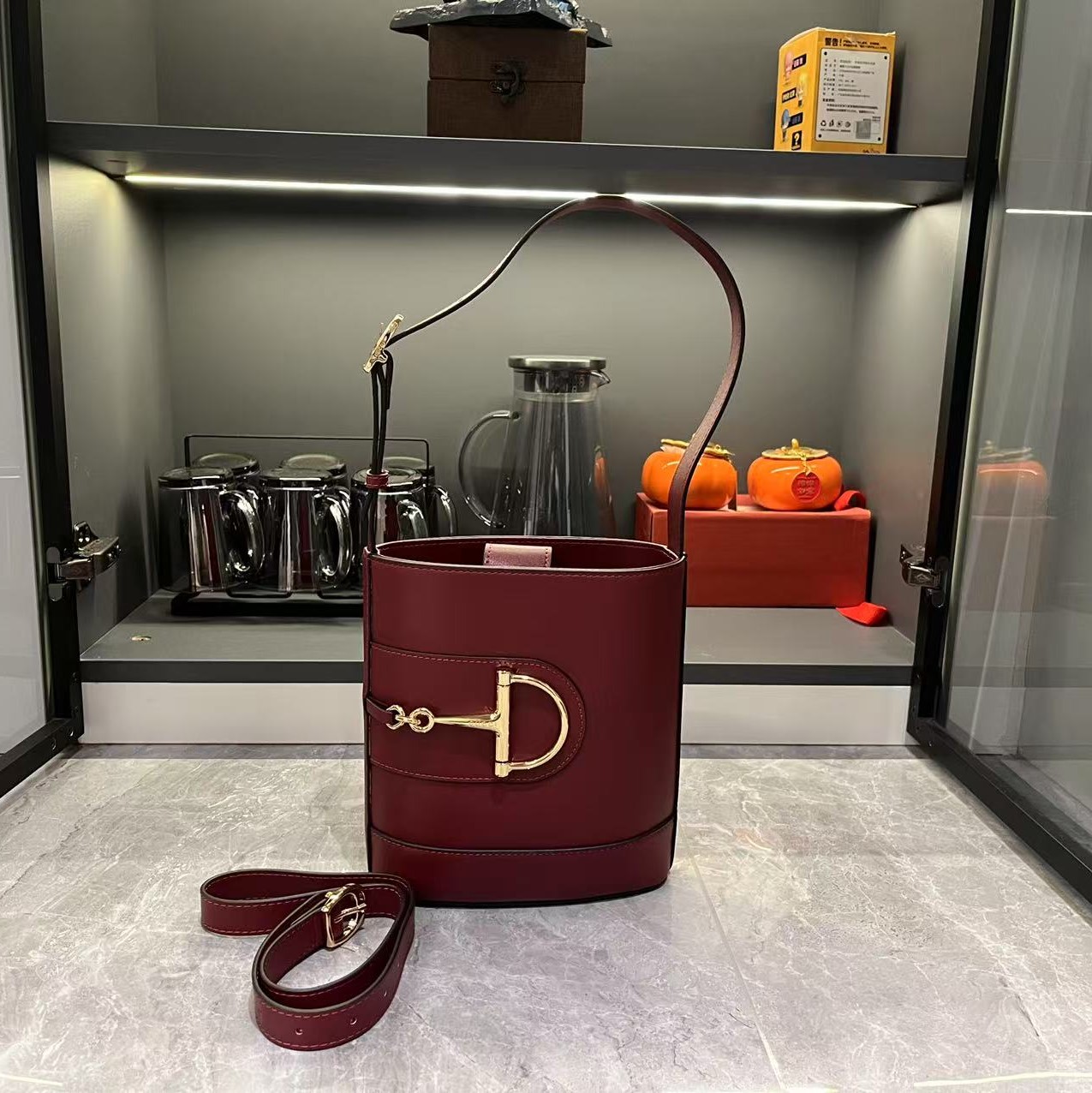 Gucci Mini Bucket Bag 833665