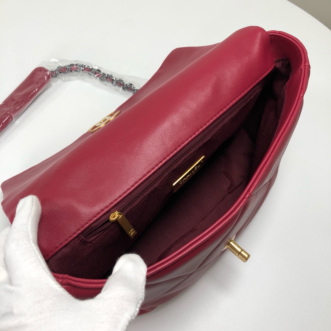 Chanel Lambskin Quilted Medium19 Flap Shoulder Bag Handbag