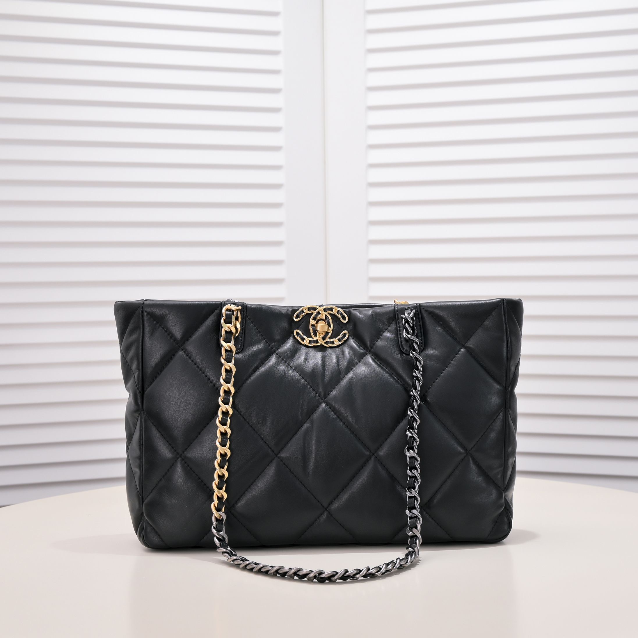 Chanel 19bag Tote Leather Shoulder Crossbody BagοΌReplicaοΌ
