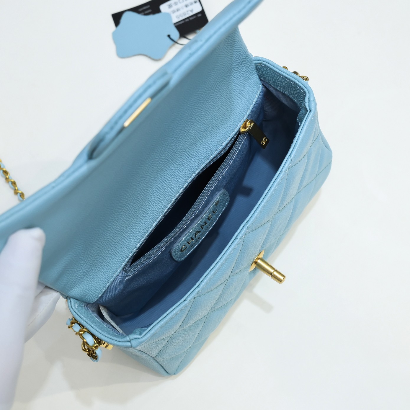 Chanel 21K Mini  Shoulder Bag Handbag