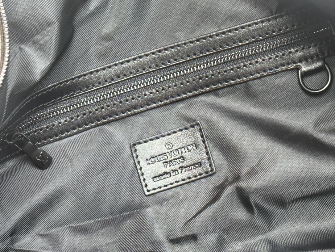 Louis Vuitton MTaigarama  keepall travel bag M41416