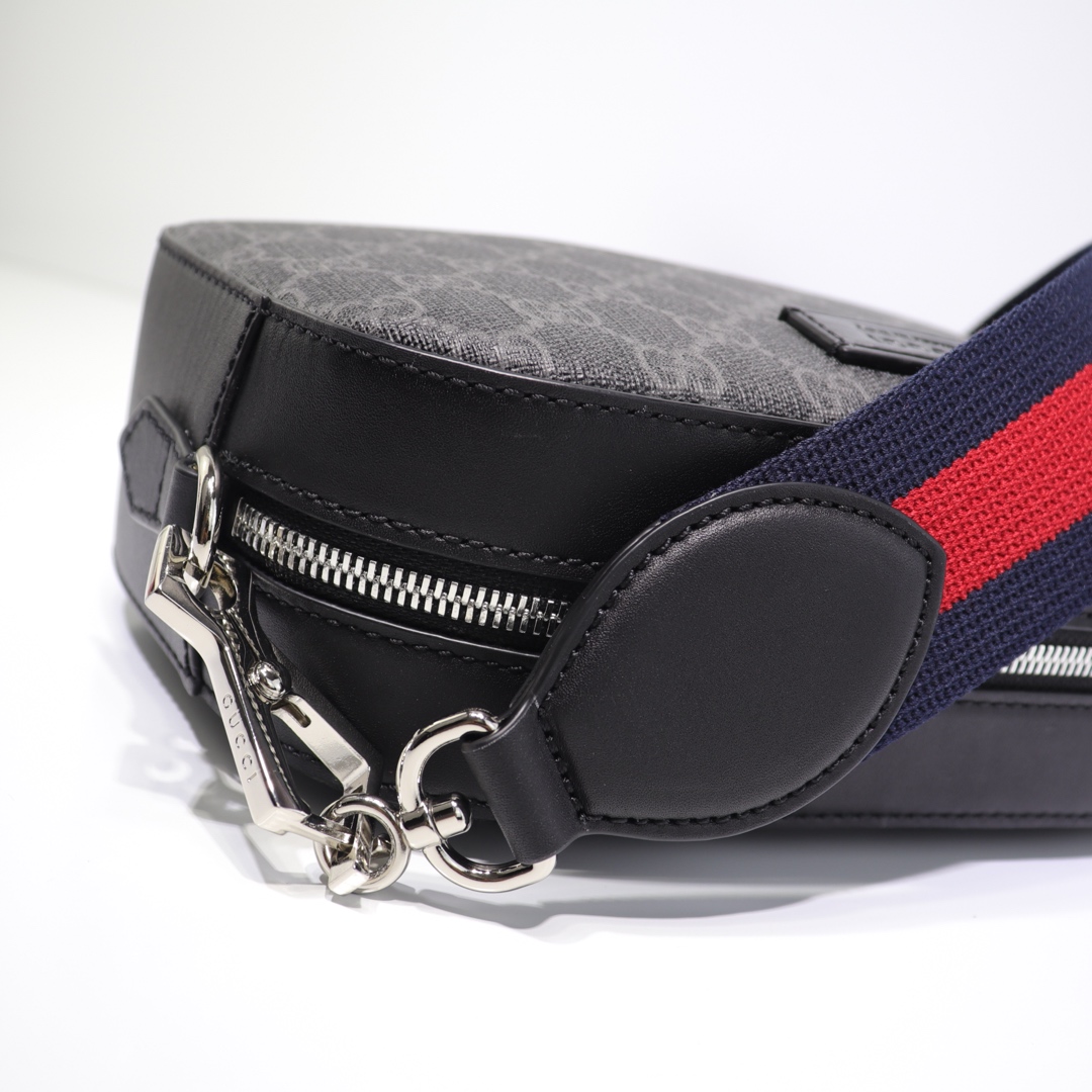 GG Black shoulder bag 574886