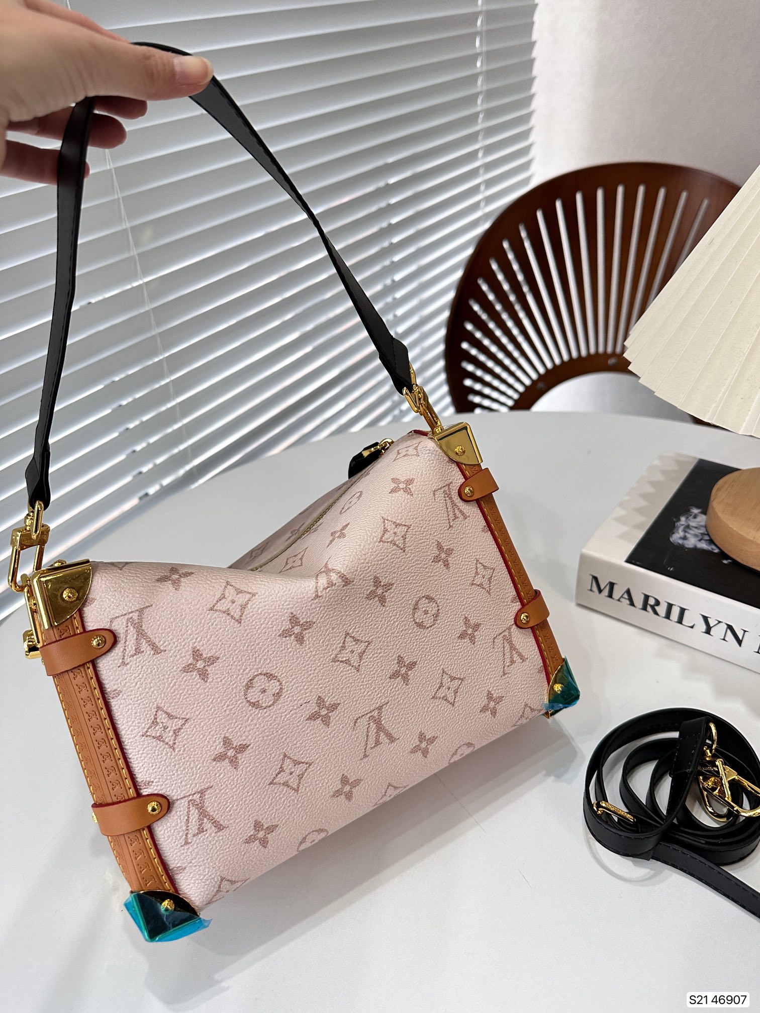 LV Side Trunk Bag 46907 LLS071 23cm