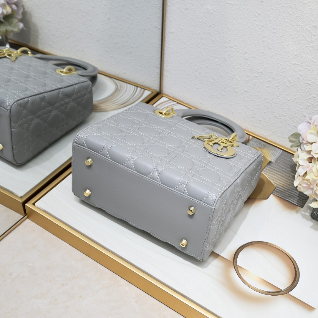 Medium Lady Dior Bag Grey Sheepskin LM071 24cm