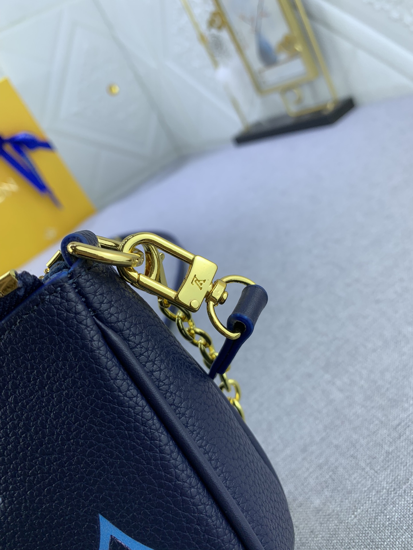 LV Easy Pouch On Strap Blue print M80349 MQ051 19cm