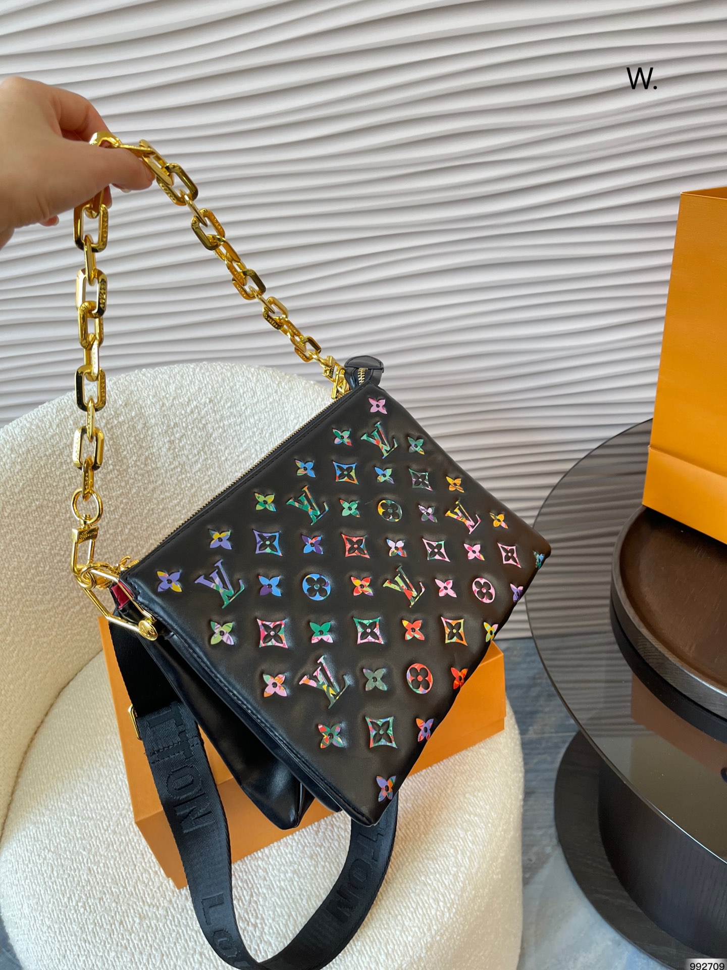 10A + quality LV Coussin PM M57793 DB081 27cm